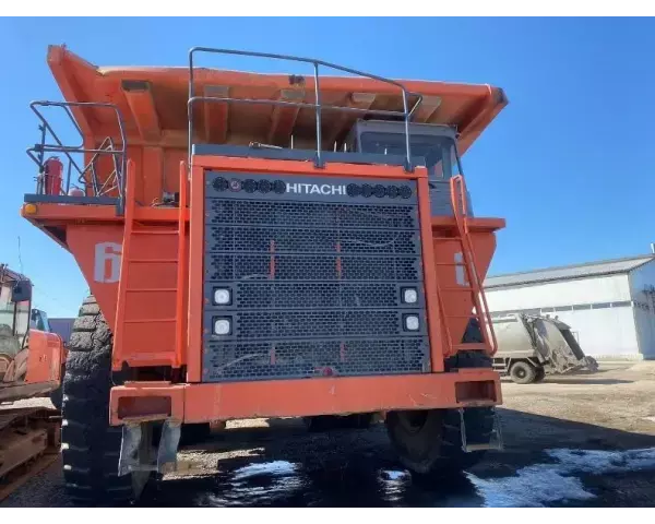 HITACHI