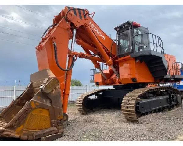 HITACHI