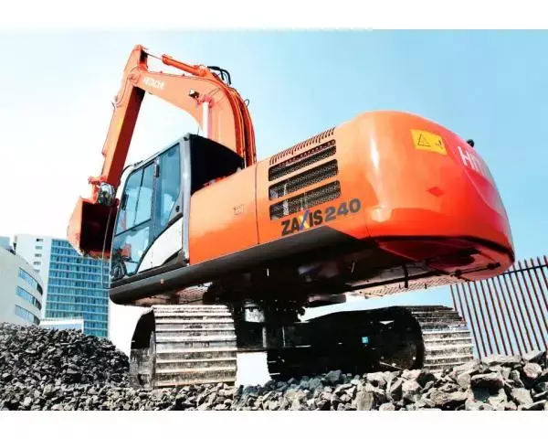 HITACHI