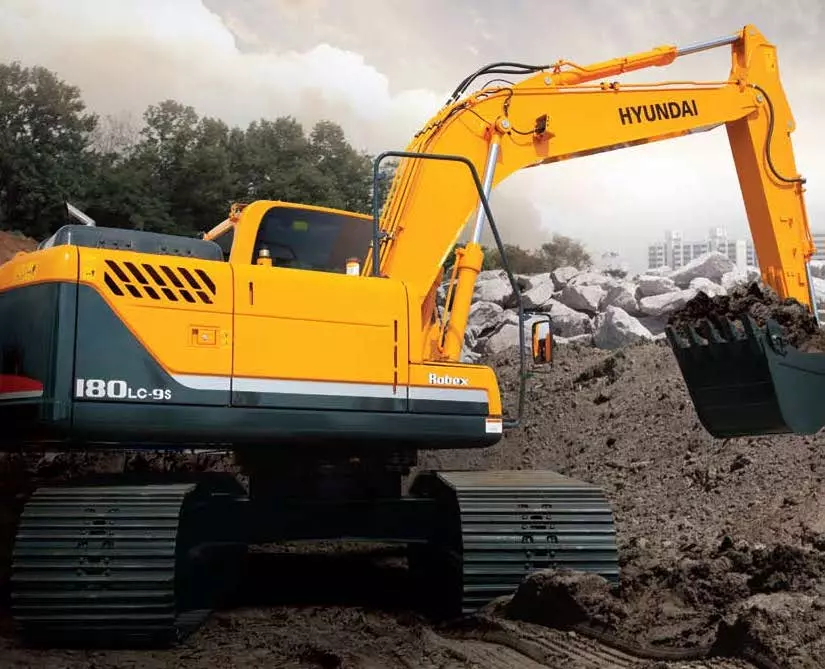 Hyundai R180NLC-9S, Гусеничные экскаваторы