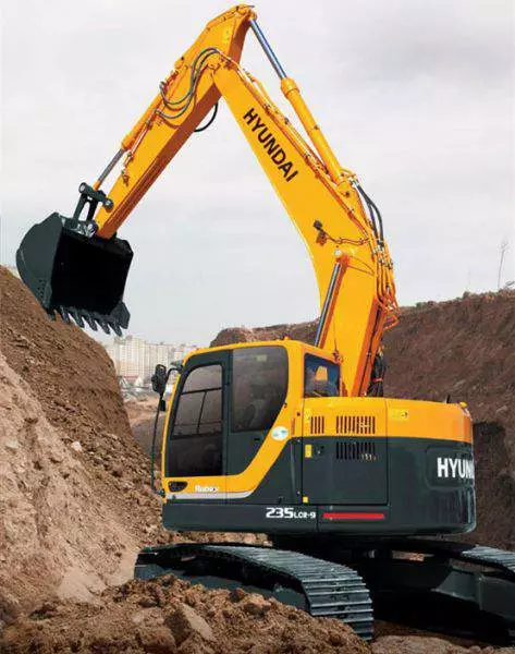 Hyundai R235LCR-9, Гусеничные экскаваторы