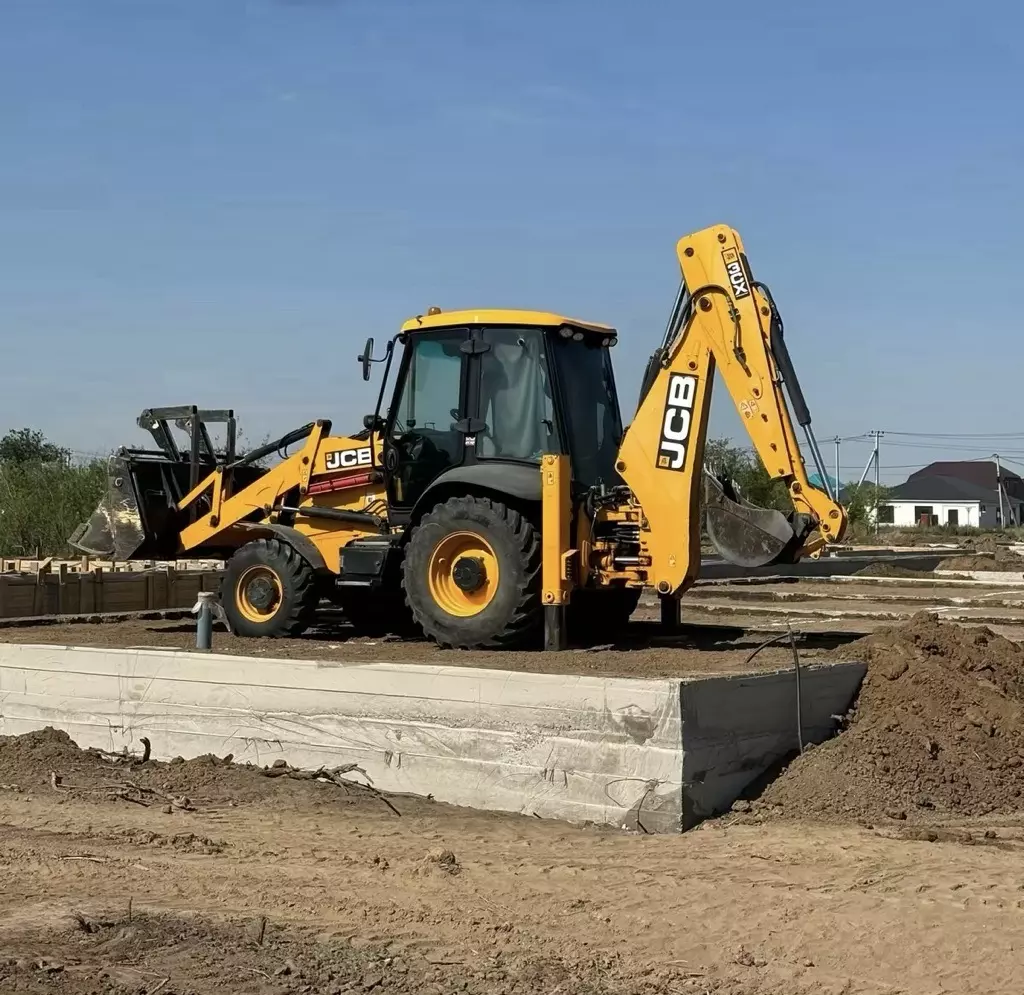 JCB