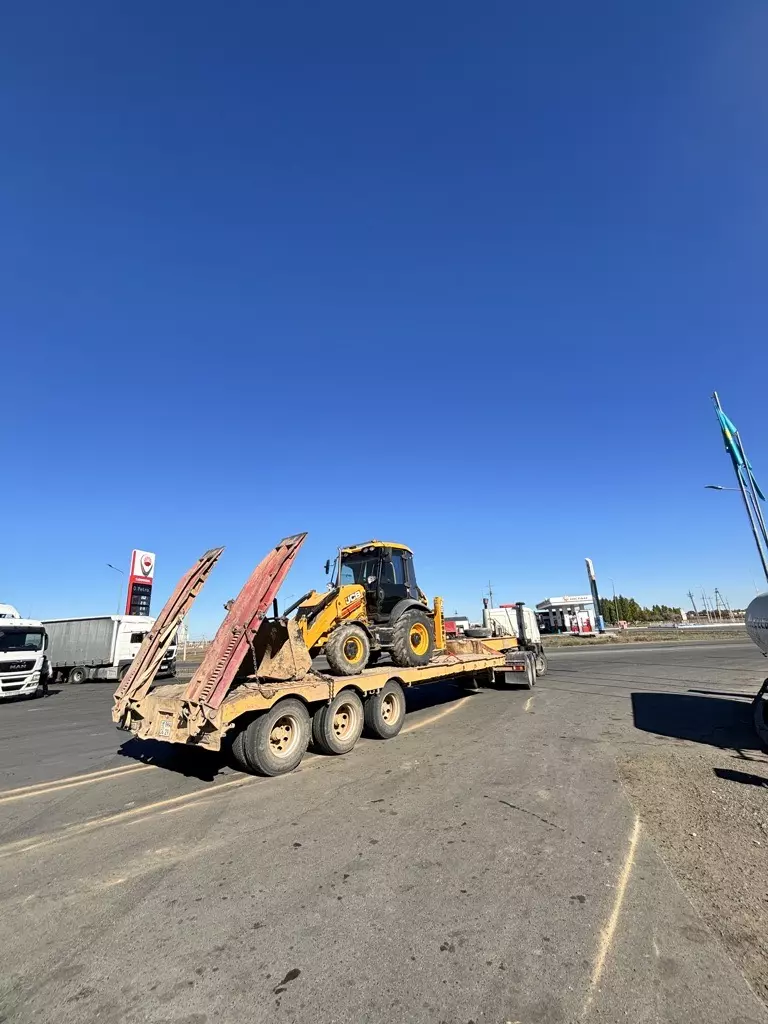 JCB