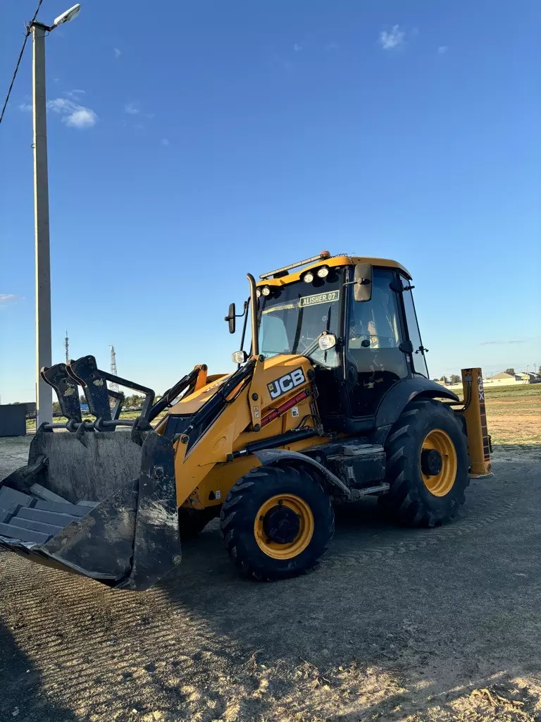 JCB