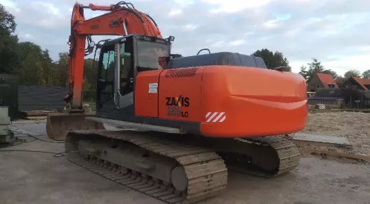 Hitachi ZAXIS 250H-3, Гусеничные экскаваторы