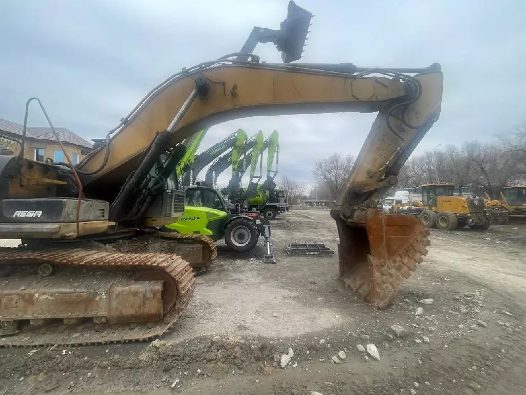 Caterpillar 336D L, Экскаваторы-погрузчики