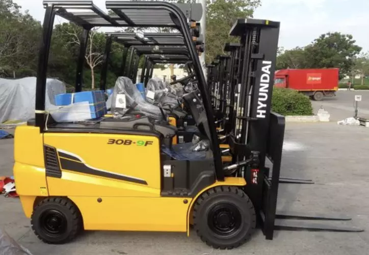 Hyundai 30B-9F, Вилочные электропогрузчики