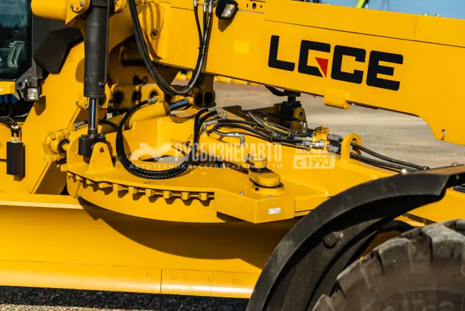 LGCE G9190F, Грейдеры
