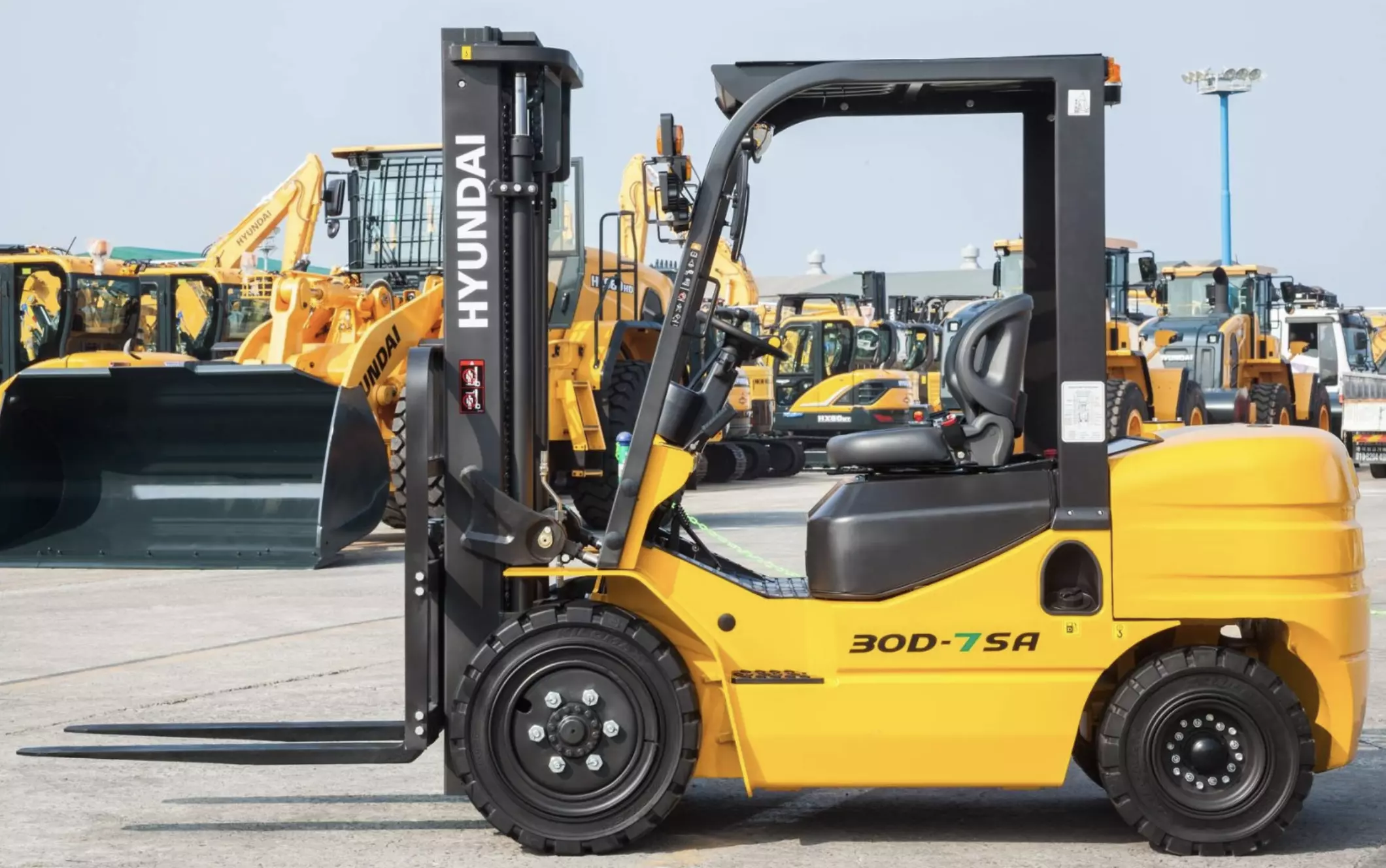 HYUNDAI 30D-7SA, Вилочные автопогрузчики
