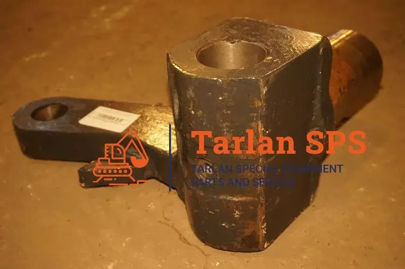 Цапфа левая 001560085 (1 отверстие, модель после 2010г) GR180GR215