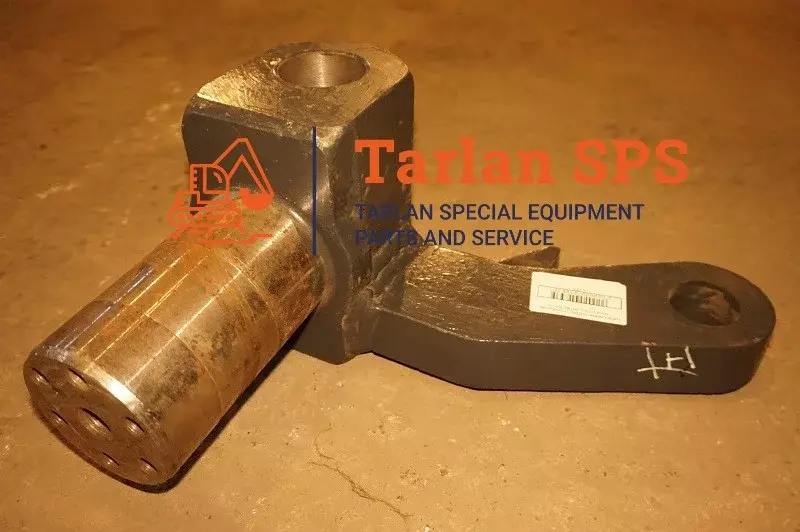 Цапфа левая 001560085 (1 отверстие, модель после 2010г) GR180GR215