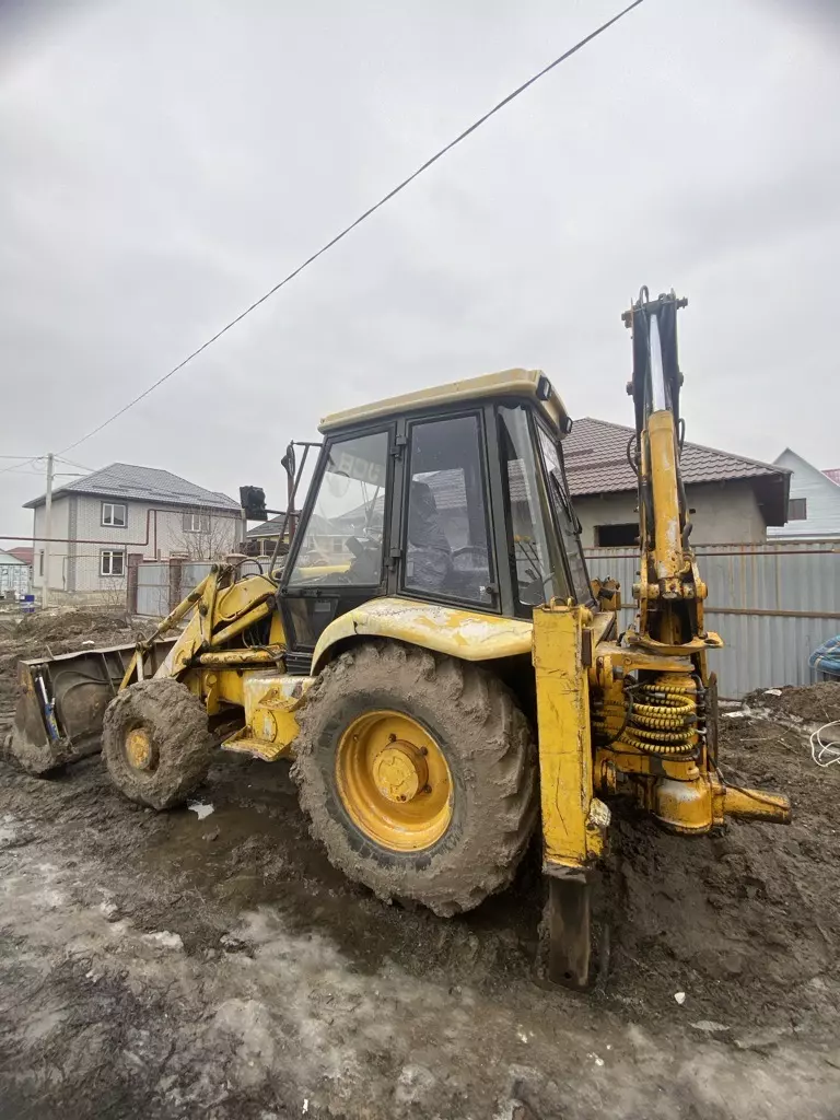 JCB