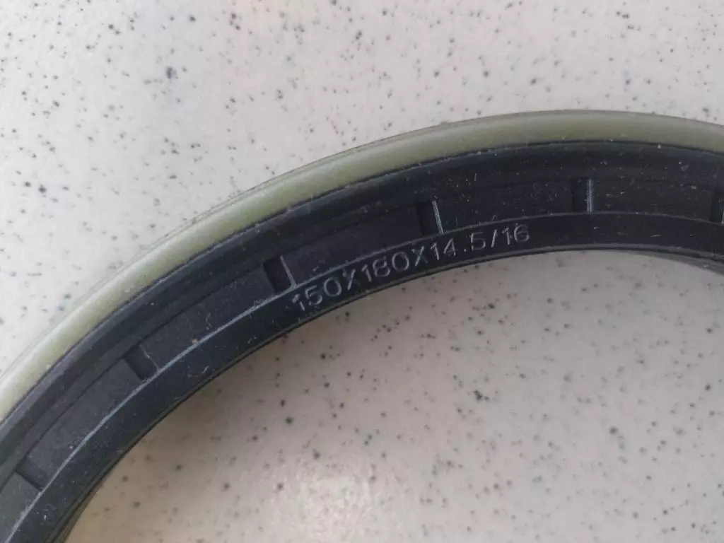 Сальник ступицы Carraro 149703, 12018035B, 47702, 91474161