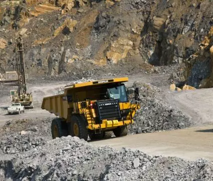 Caterpillar 775G, Карьерные самосвалы