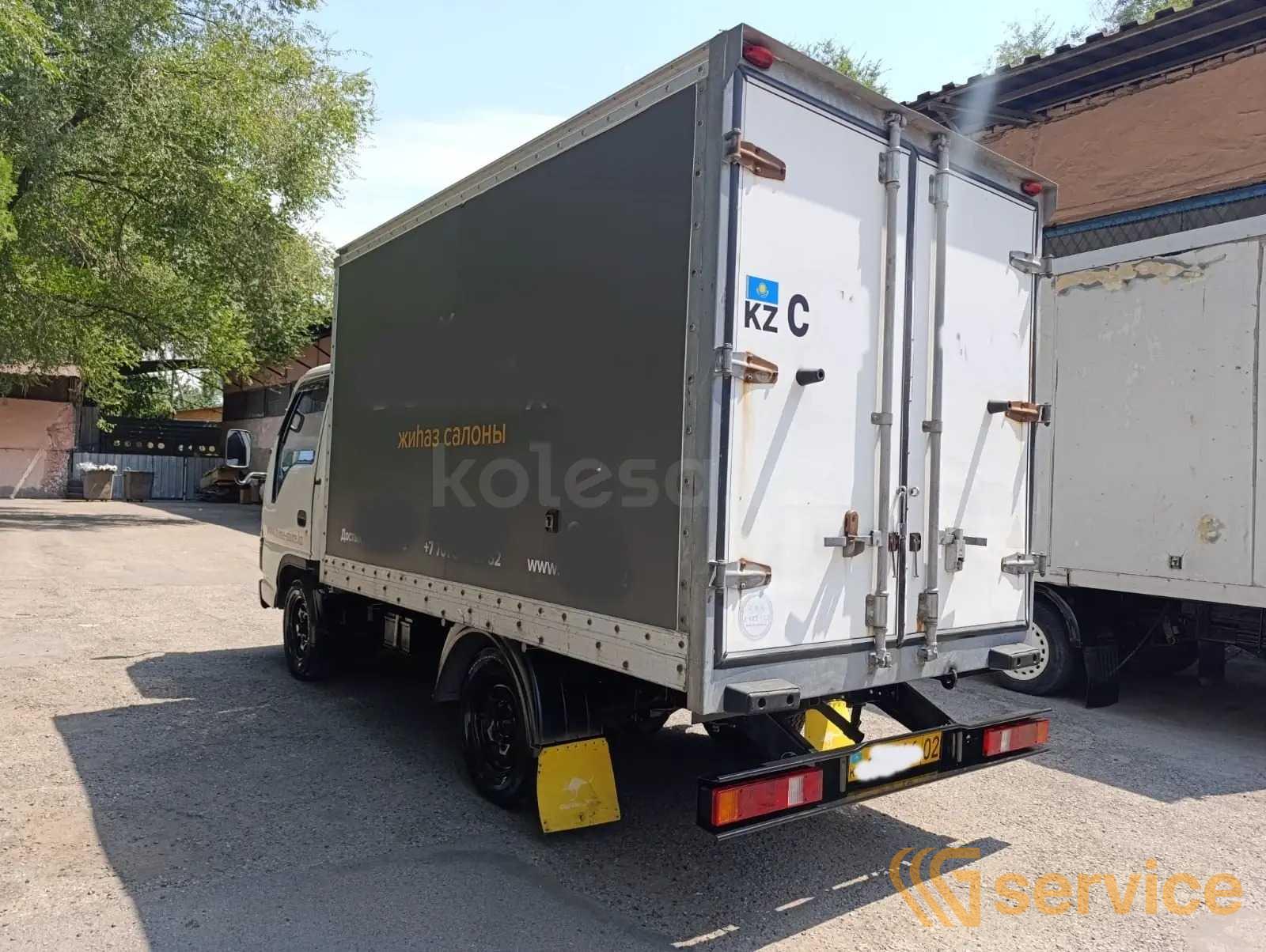 Isuzu Elf 5.2 (автогидроподъемник)