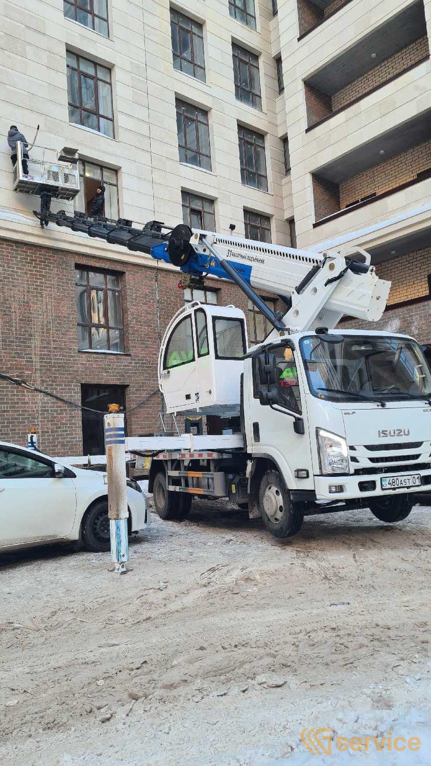 ISUZU