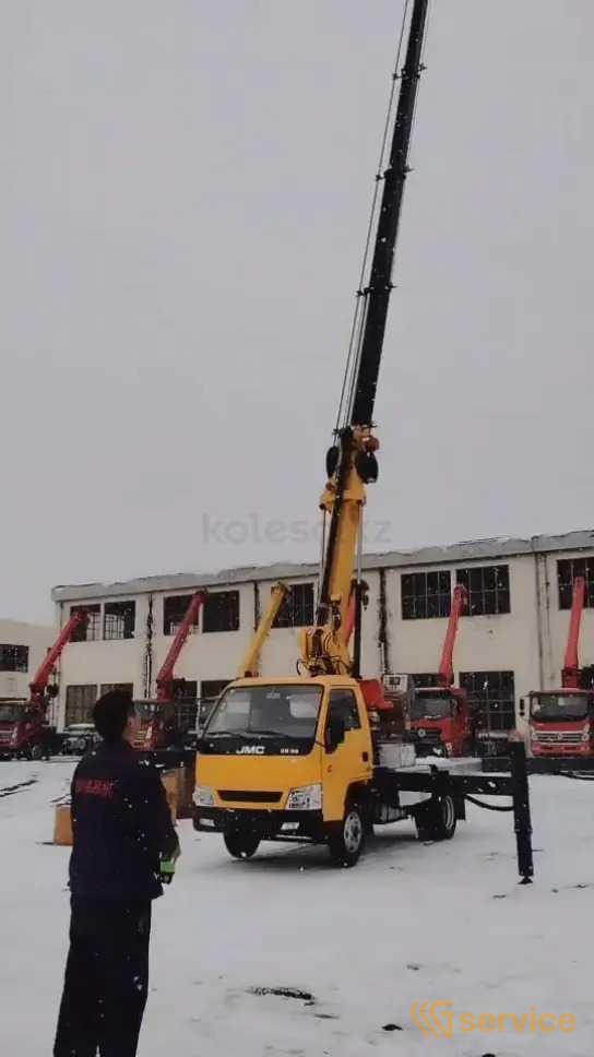 Isuzu Elf 5.2 (автогидроподъемник)