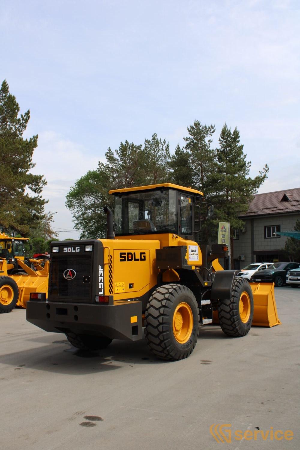 SDLG L933F