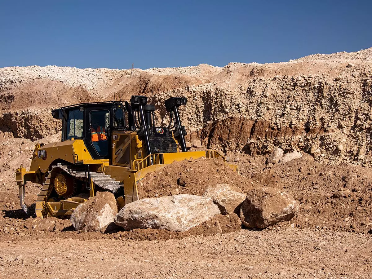 Caterpillar D7, Бульдозеры