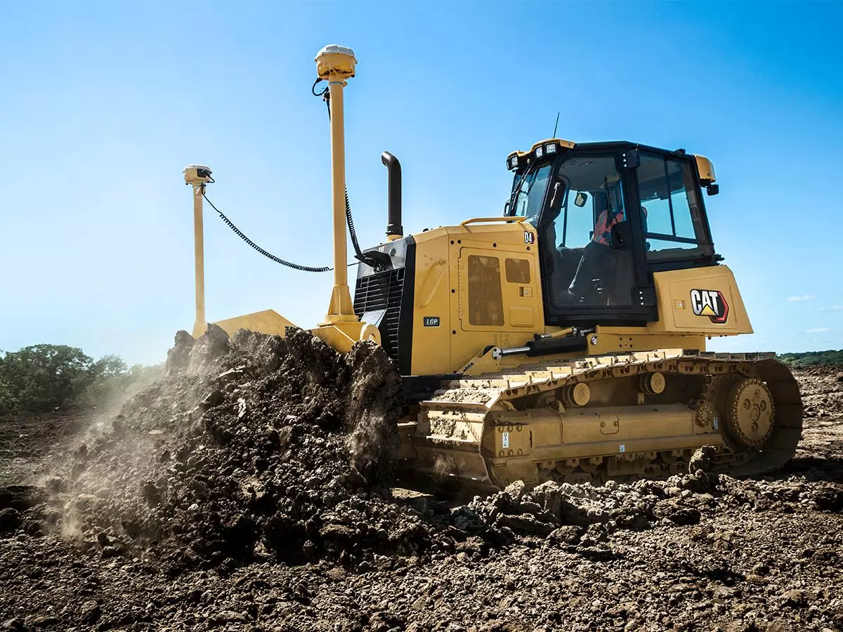 Caterpillar D4G XL, Бульдозеры