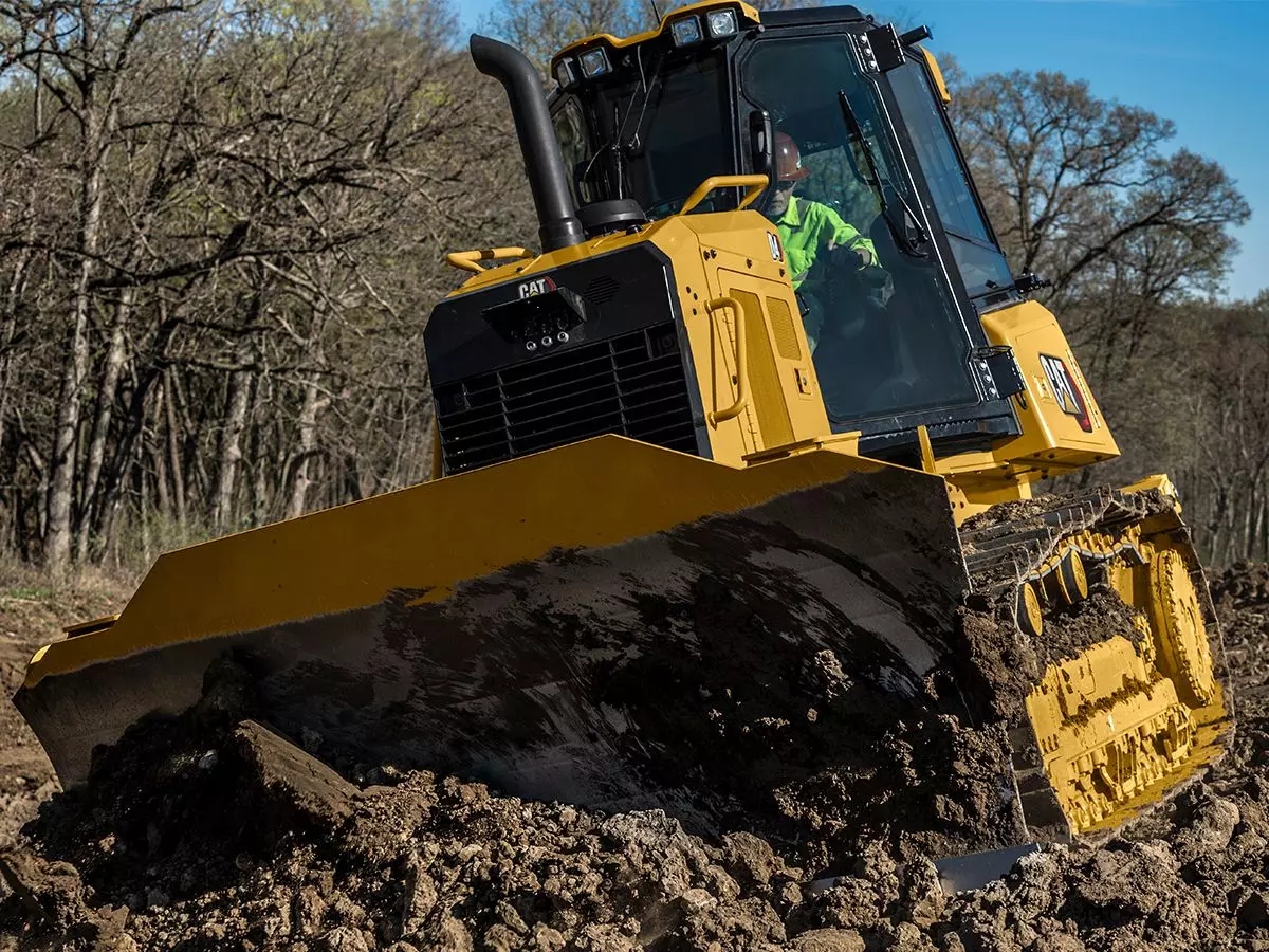 Caterpillar D4G XL, Бульдозеры
