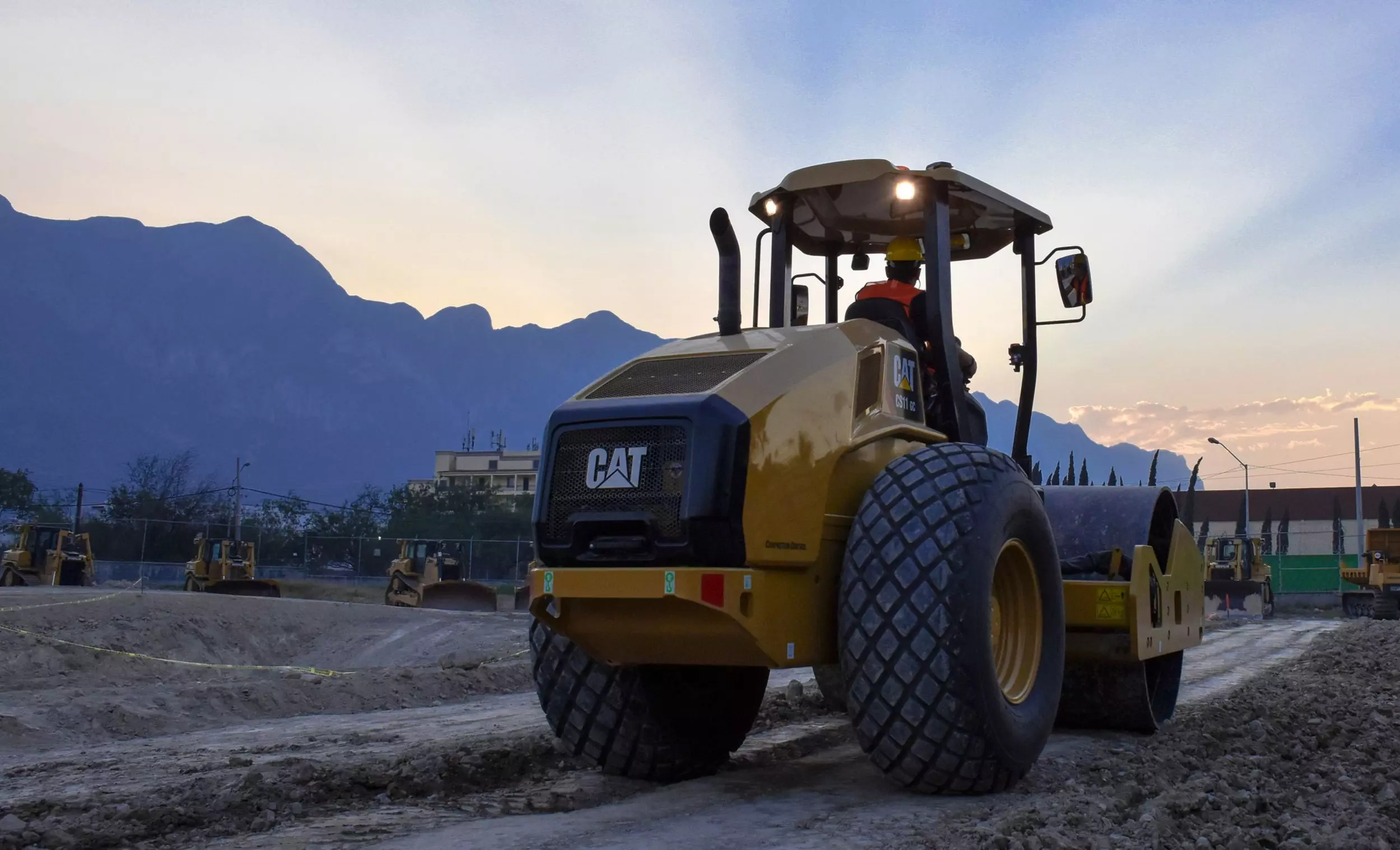 Caterpillar CS10 GC, Дорожные катки