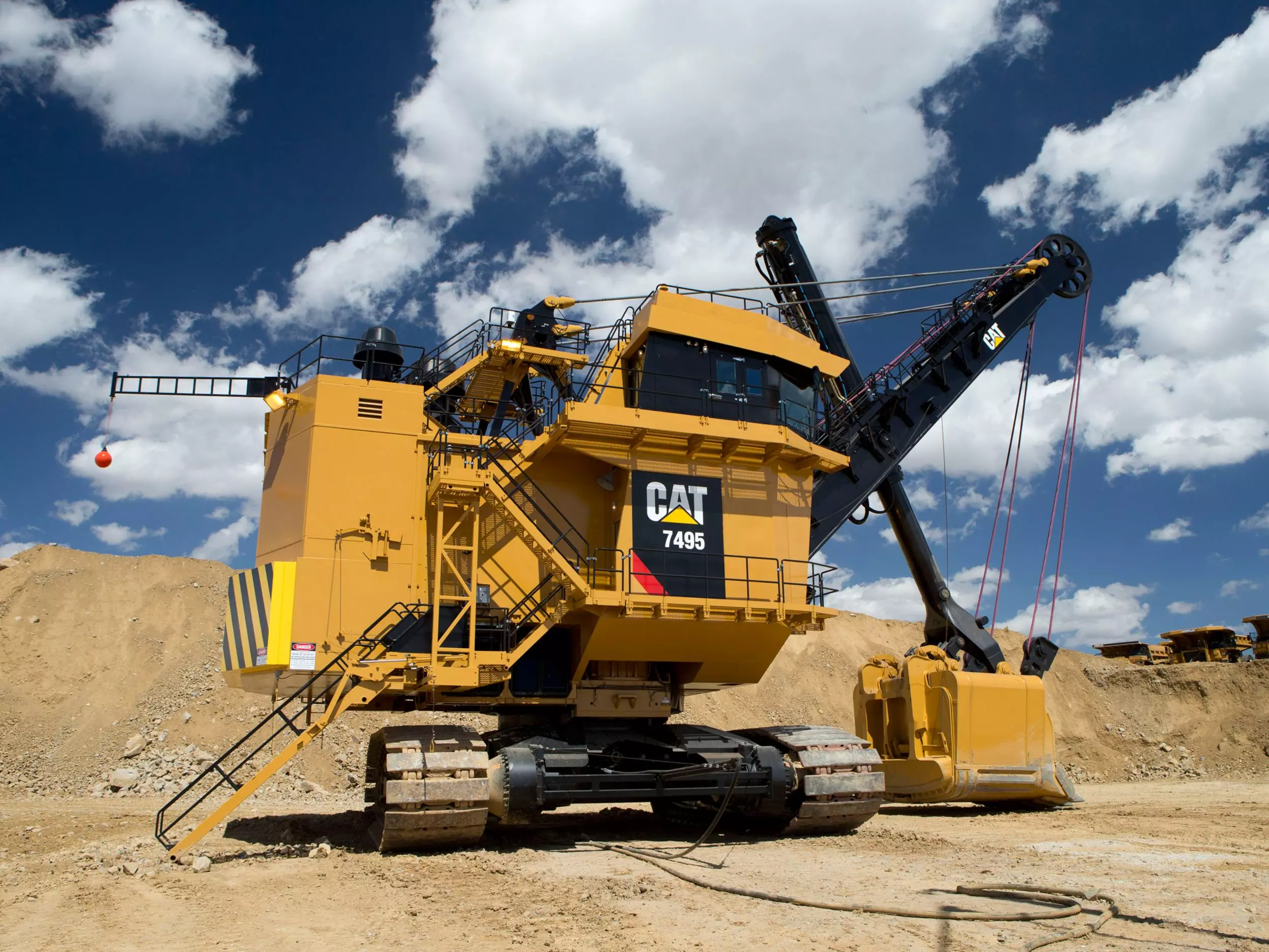 Caterpillar 7495, Карьерные экскаваторы