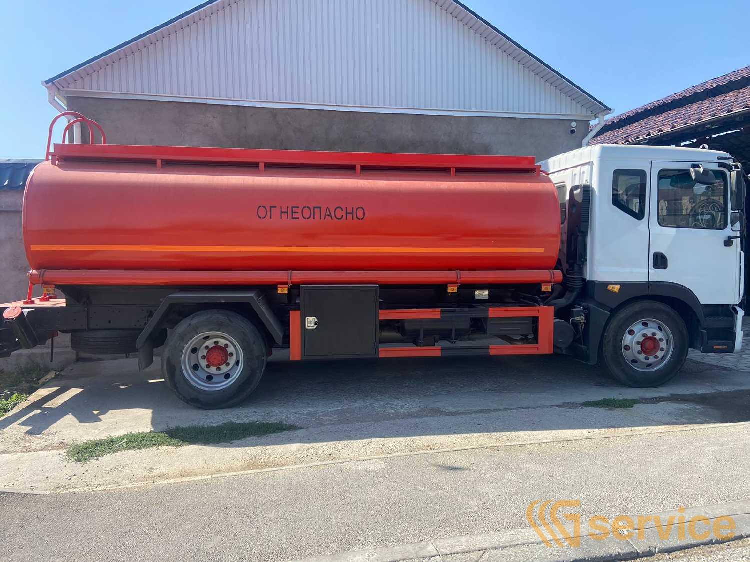 Shacman SX5318GJBDT326