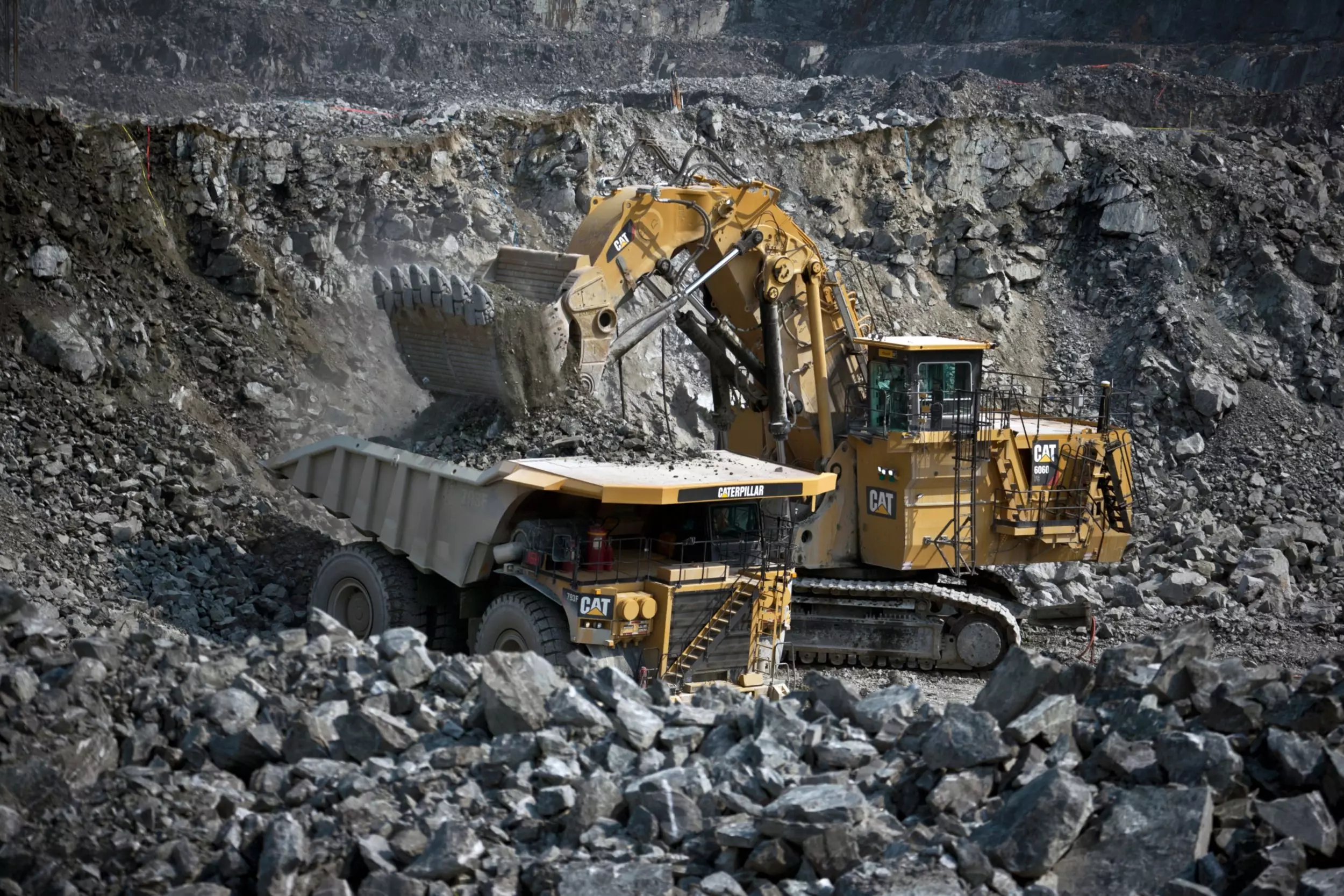 Caterpillar 6060/6060 FS, Карьерные экскаваторы