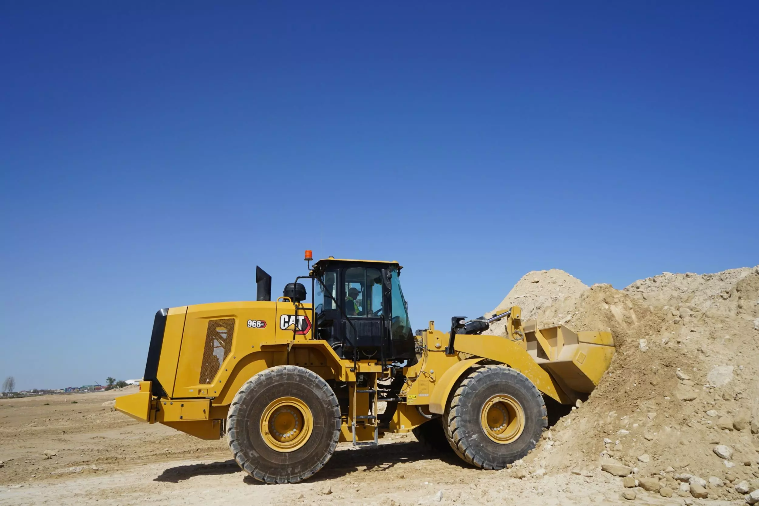 Caterpillar 966 GC, Фронтальные погрузчики