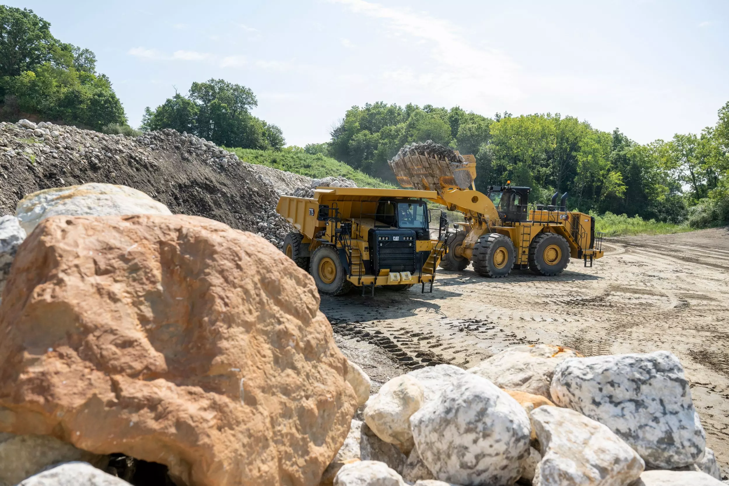 Caterpillar 990, Фронтальные погрузчики