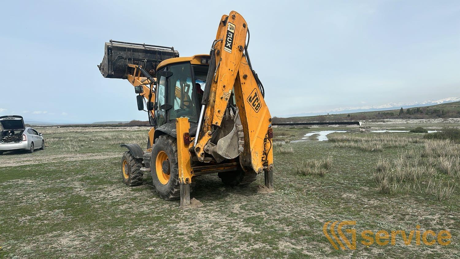 JCB