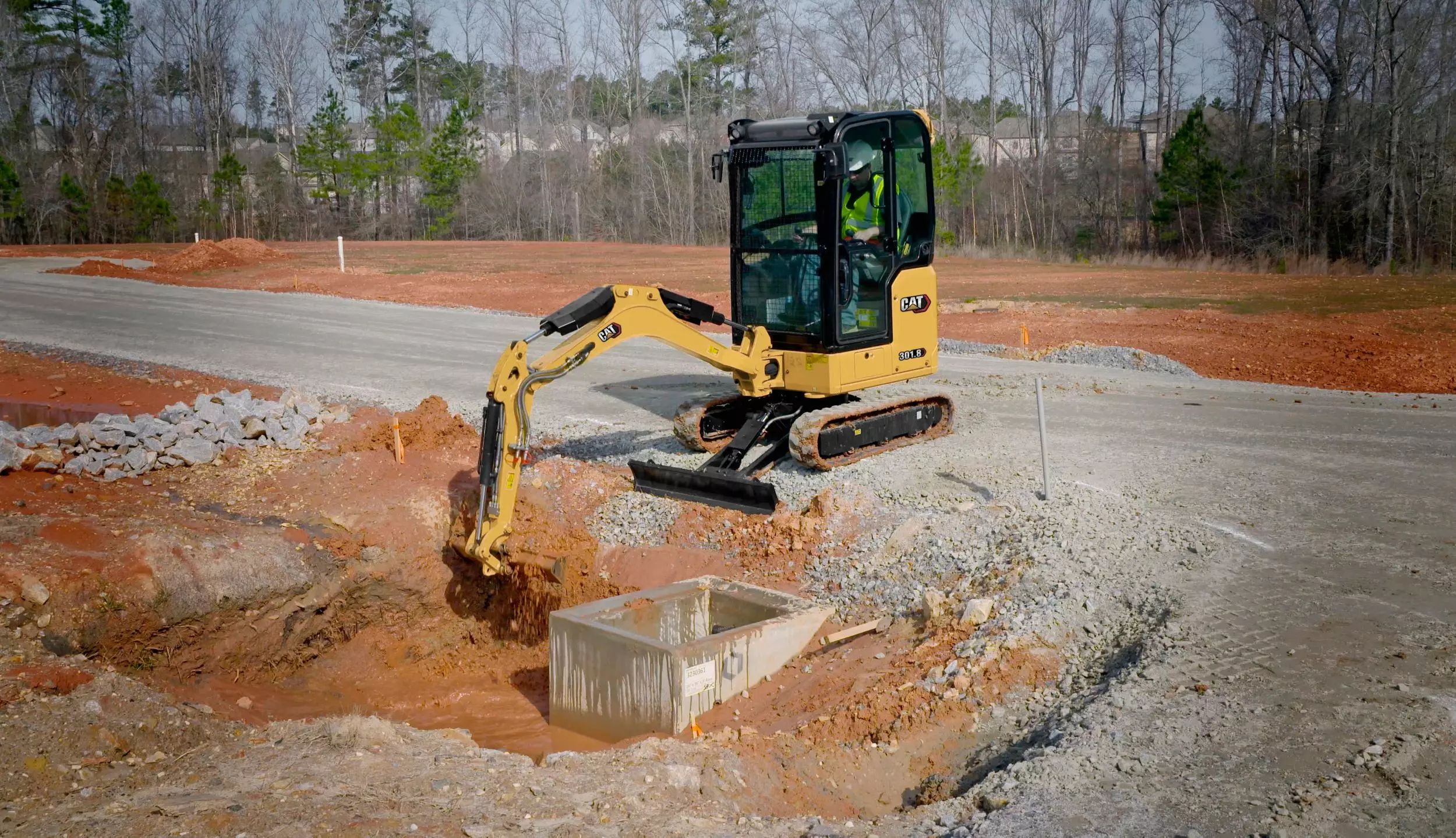 Caterpillar 301.8, Мини-погрузчики