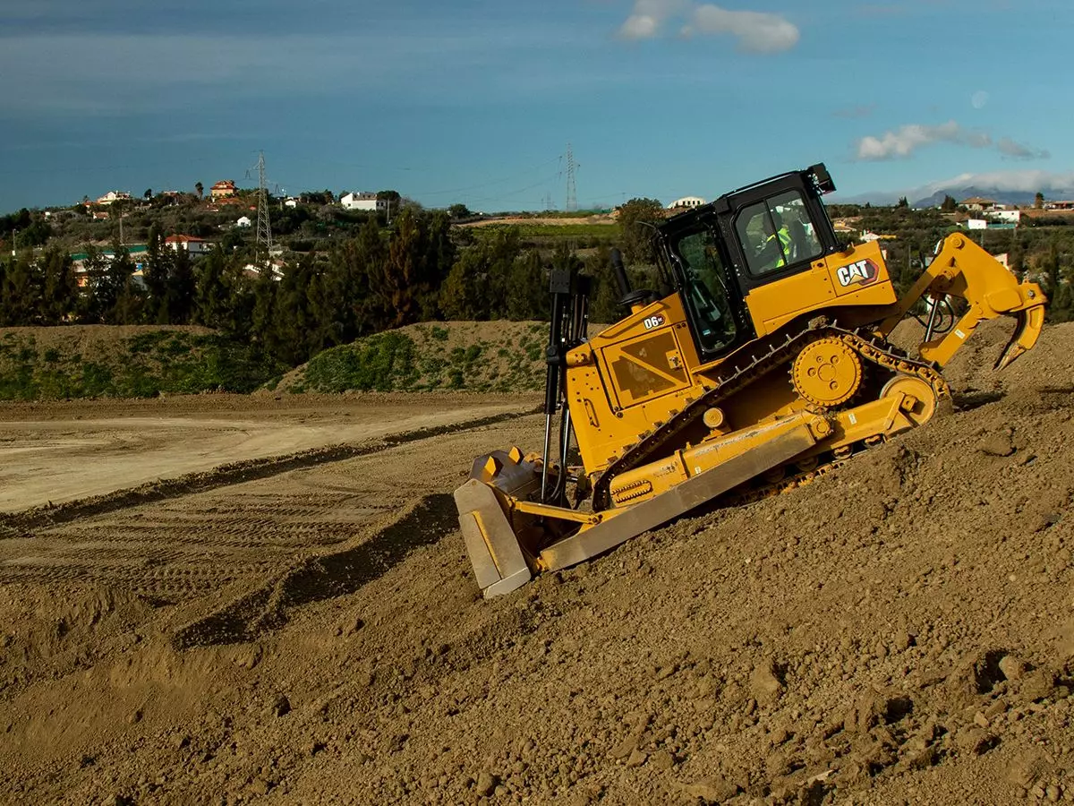Caterpillar D6 GC, Бульдозеры