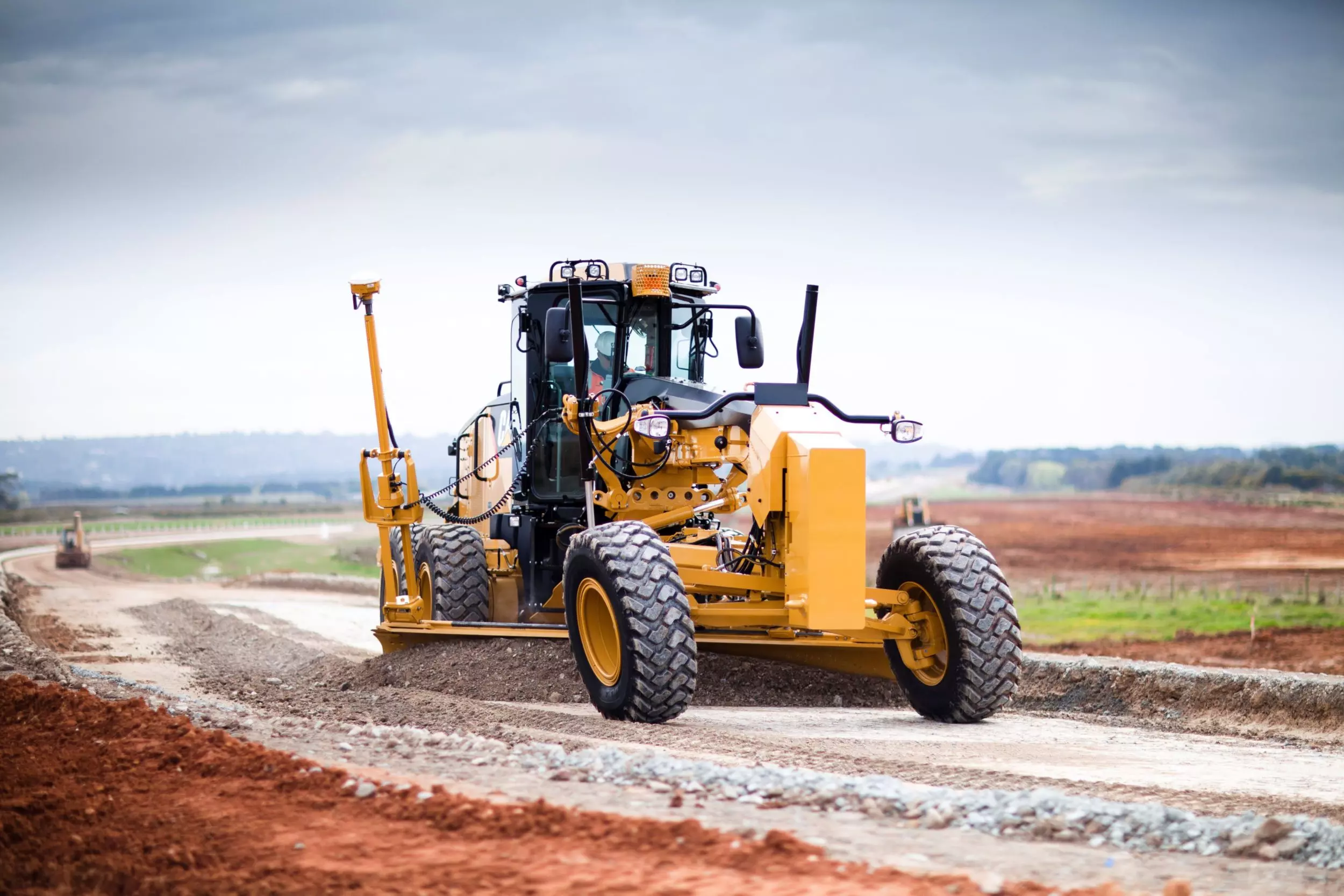 Caterpillar 150 / 150 AWD, Грейдеры