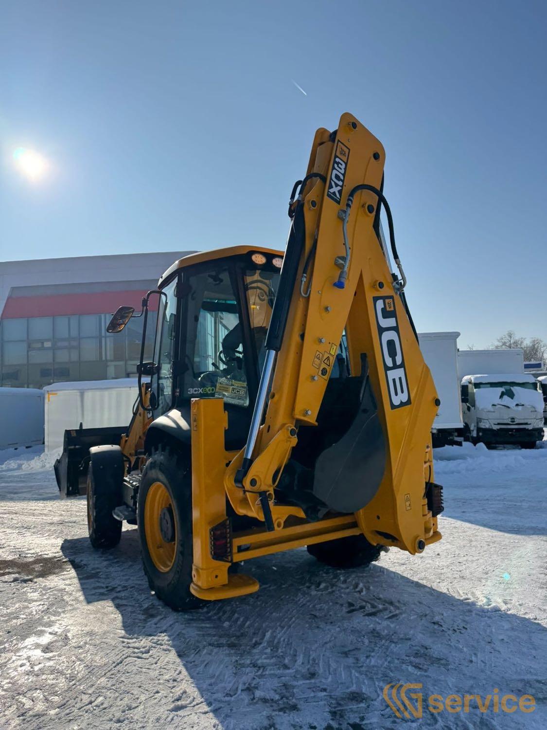 JCB