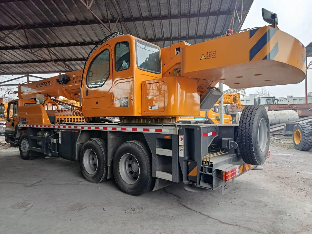 XCMG QAY25