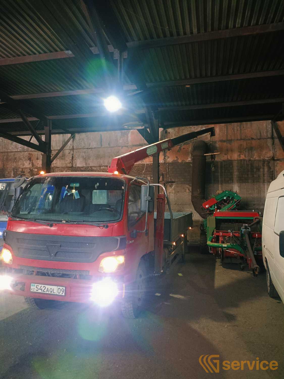 FOTON (FORLAND)