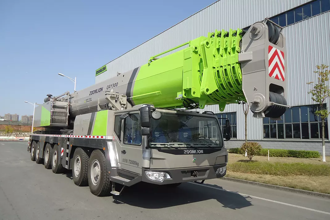 Zoomlion ZAT3000, Краны