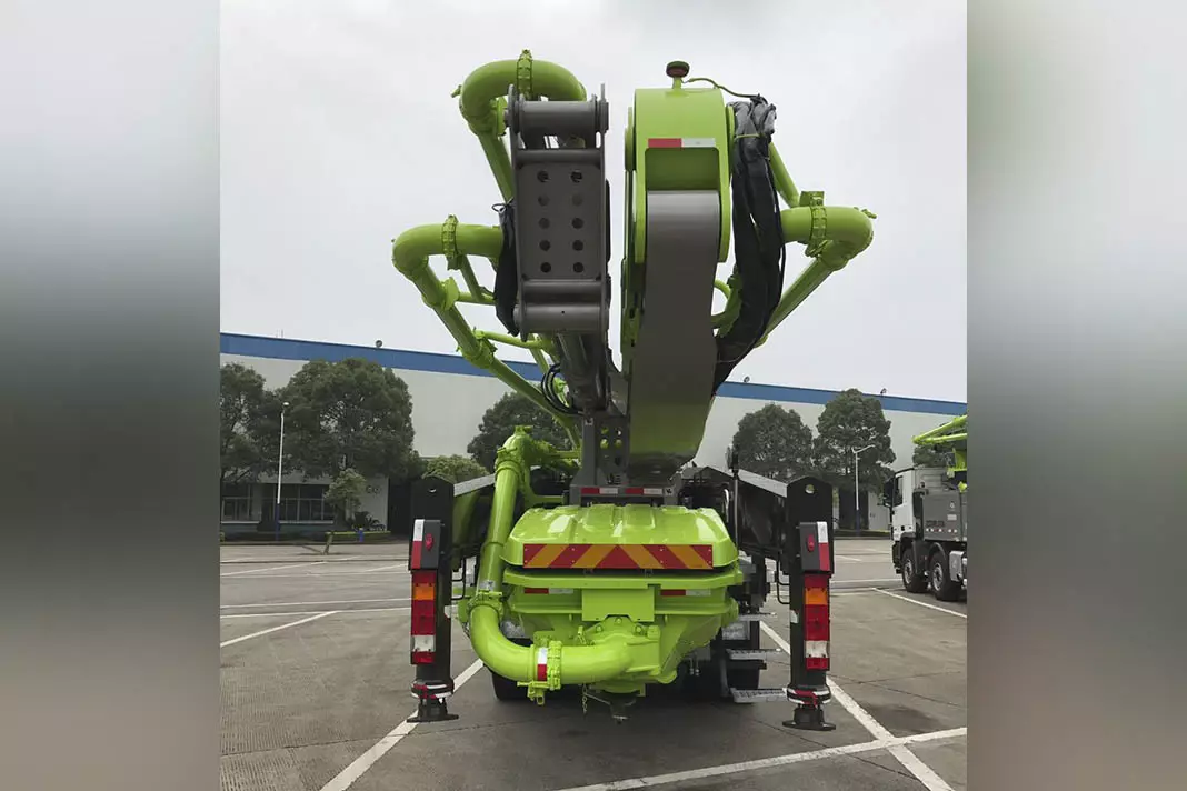 Zoomlion 56X-6RZ, Автобетононасосы