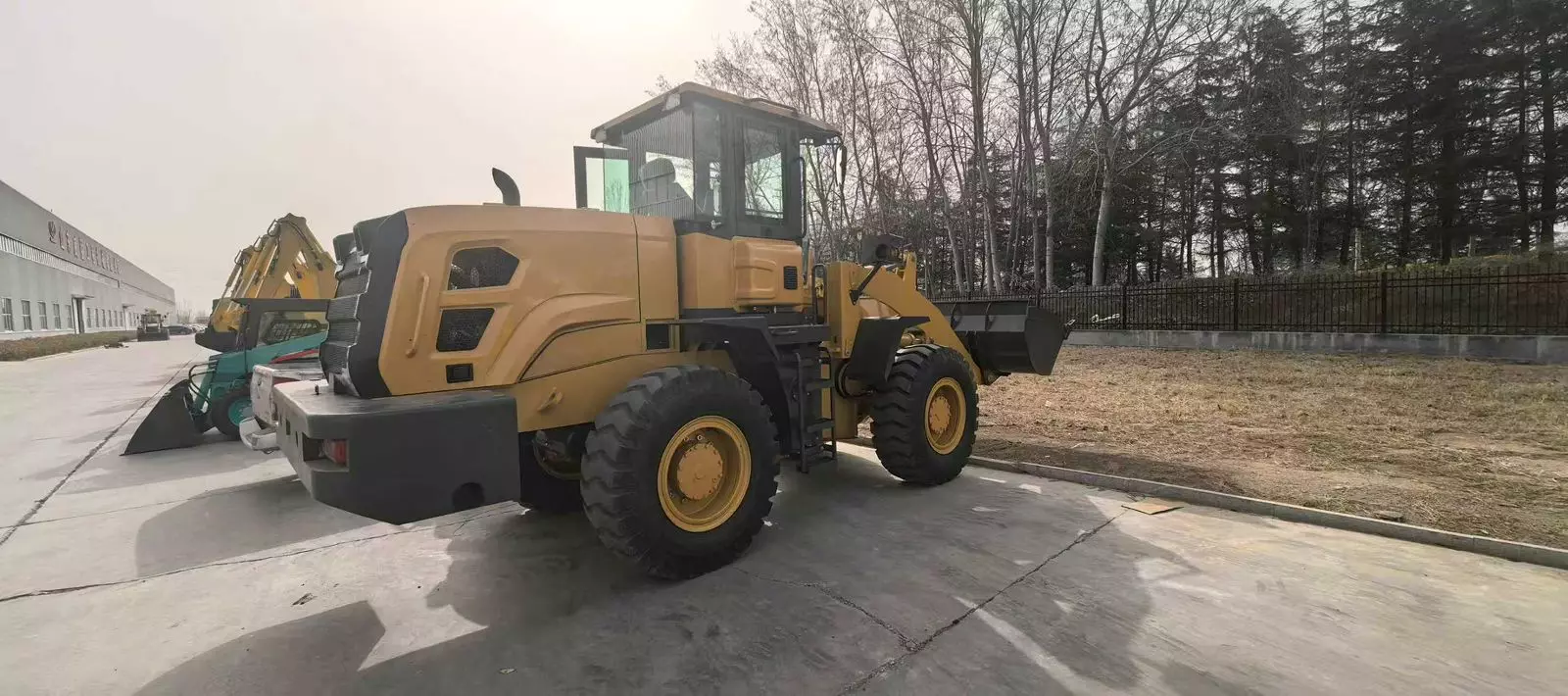 Shanmon 936G, Фронтальные погрузчики