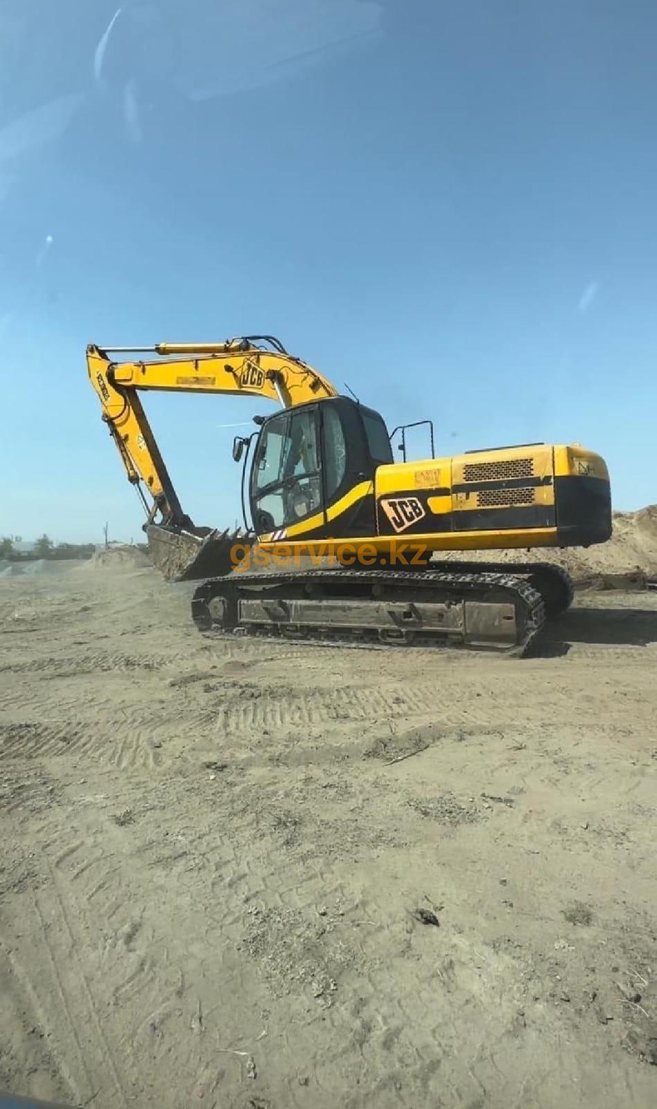 JCB