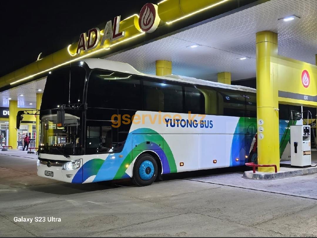 VAN HOOL