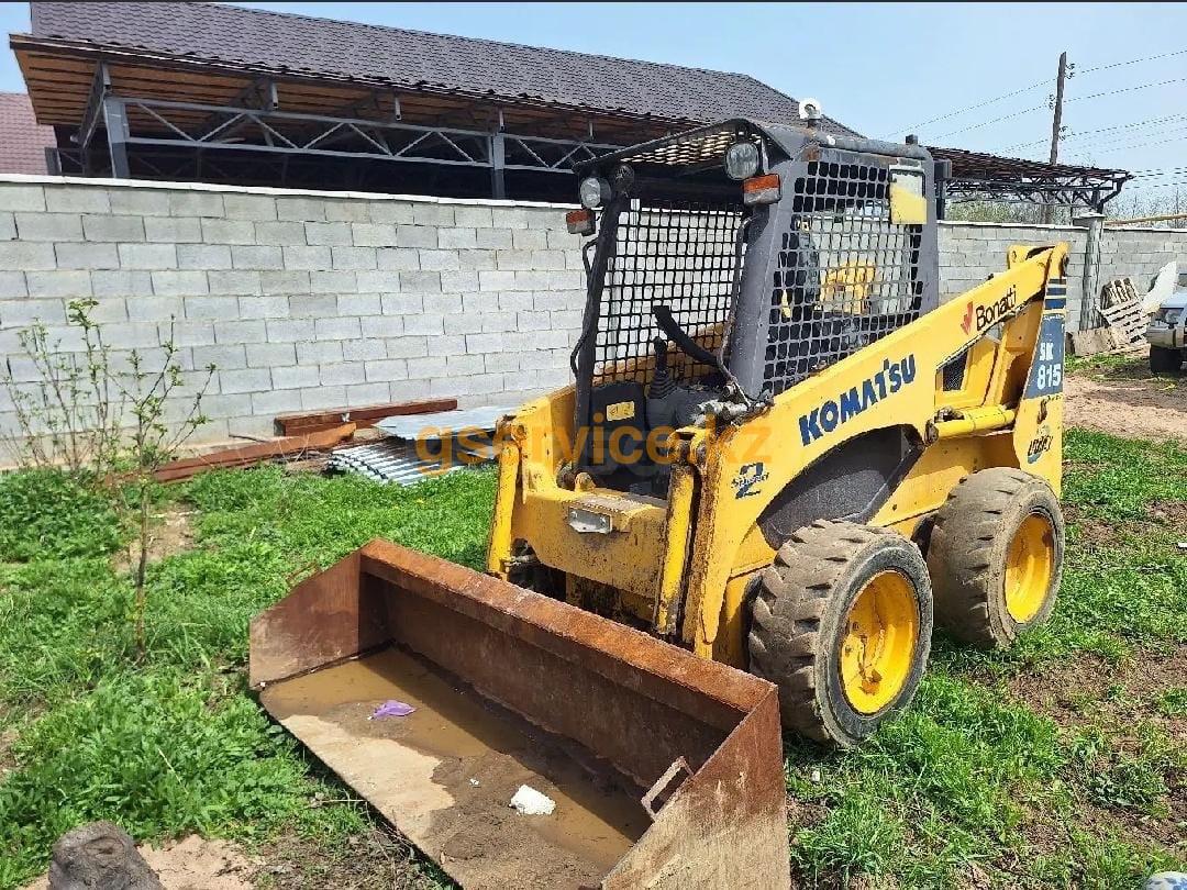KOMATSU