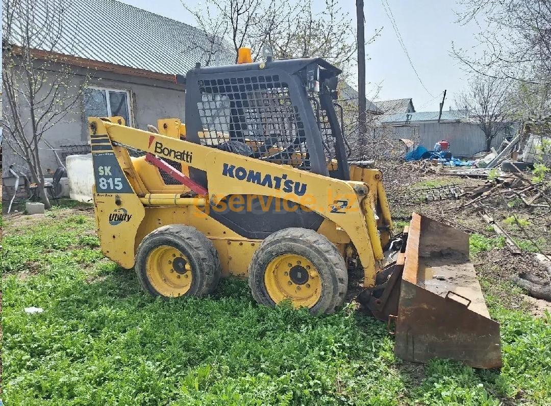 KOMATSU