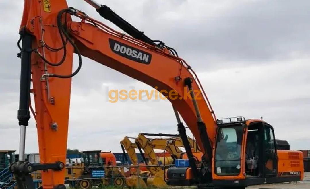 DOOSAN / DEVELON