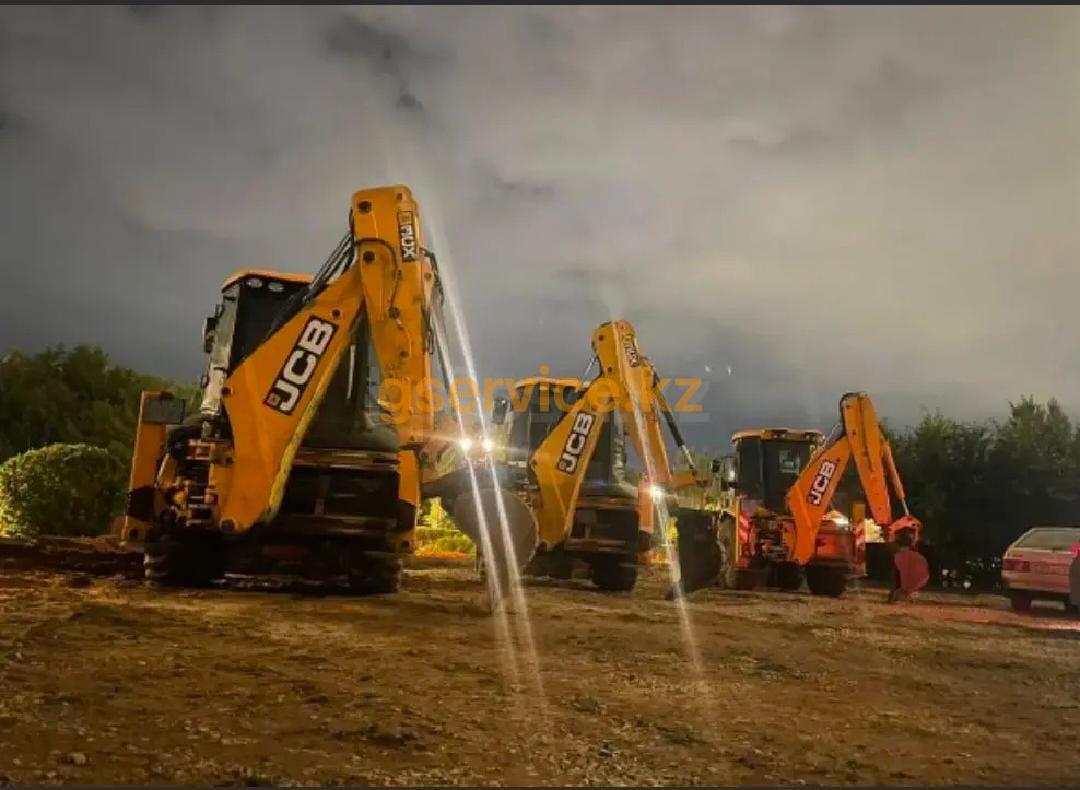 JCB