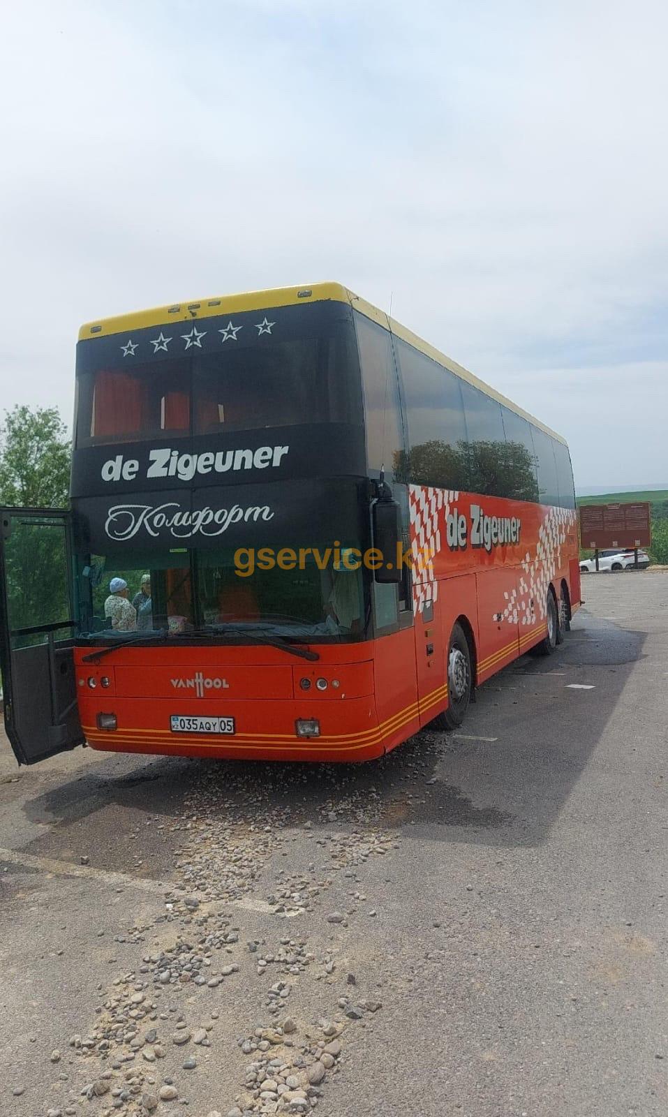 VAN HOOL