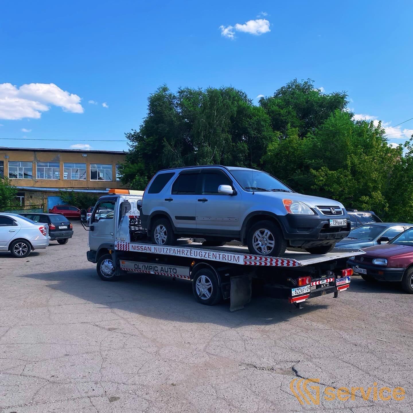 NISSAN