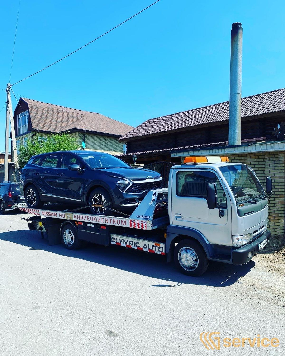 NISSAN